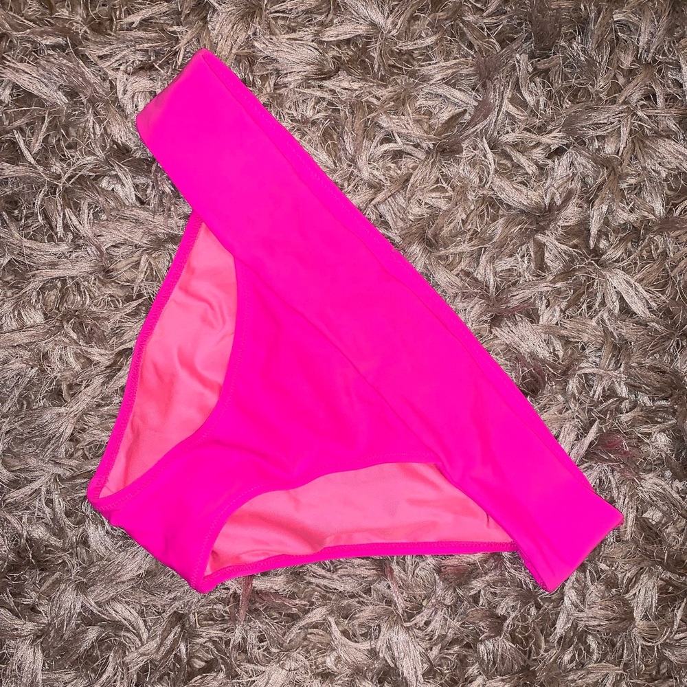 Victoria’s Secret bikini bottoms